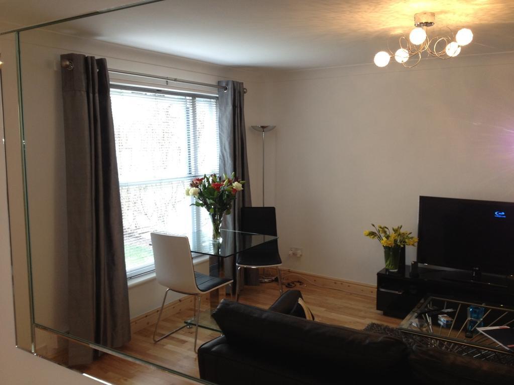 Flat 4 Summertown Court